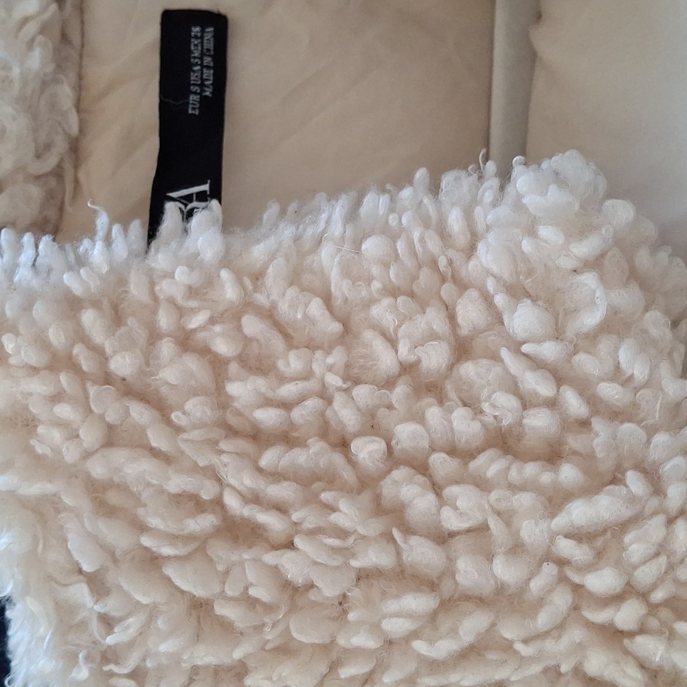Zara Teddy Bear Fleece Coat - Picture 13 of 14